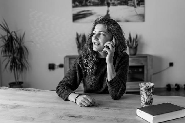 Telefonsex mit einer MILF - Was ist der Reiz dabei?